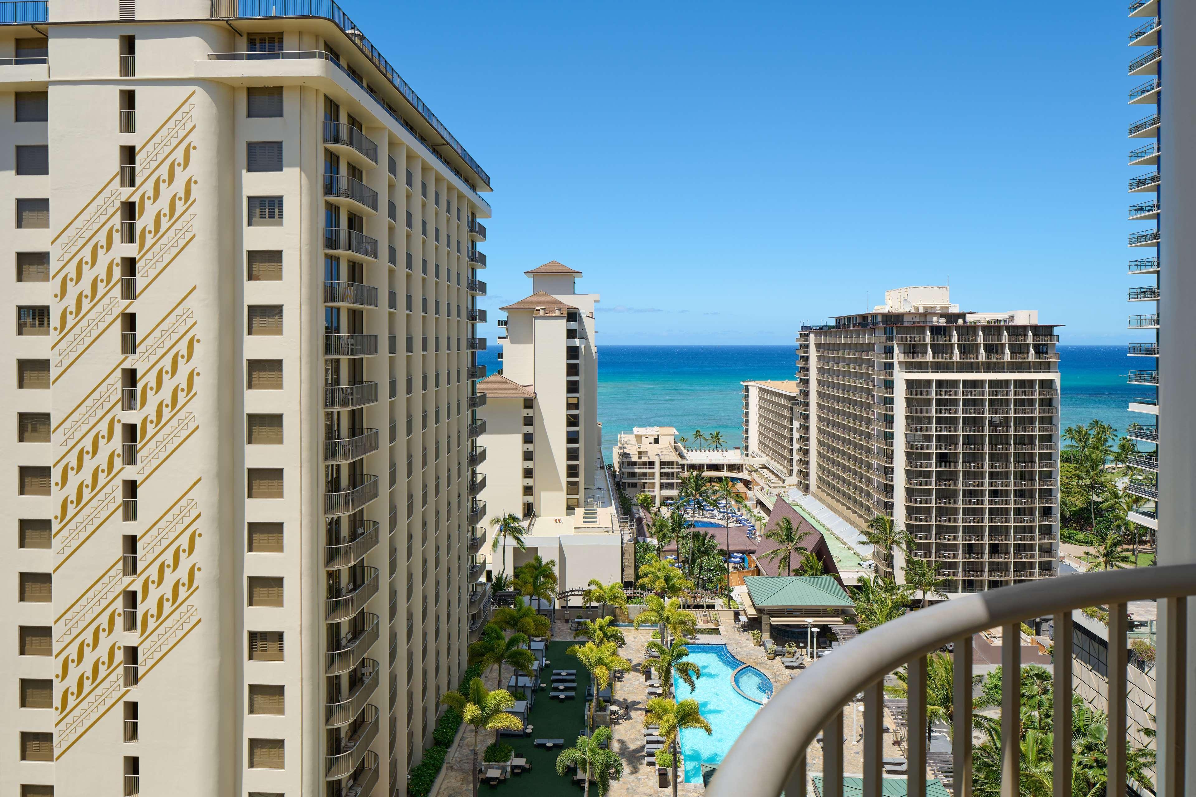 Embassy Suites By Hilton Waikiki Beach Walk Honolulu Exteriér fotografie