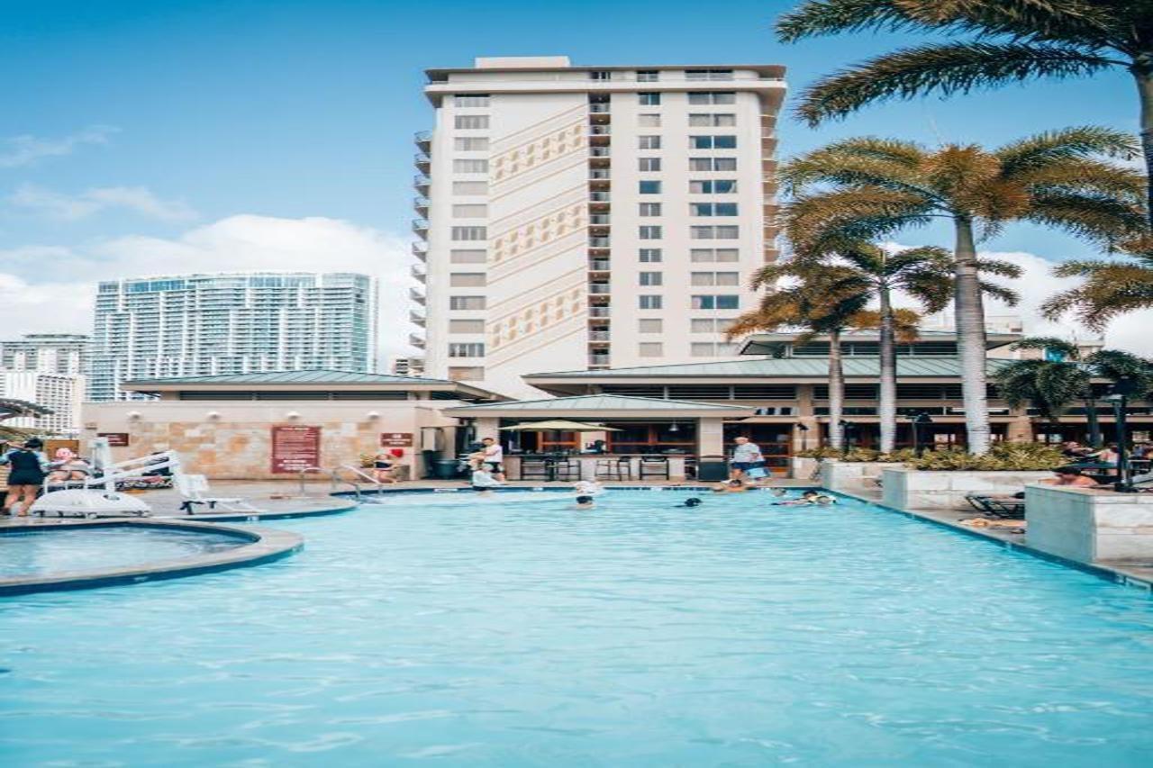 Embassy Suites By Hilton Waikiki Beach Walk Honolulu Exteriér fotografie